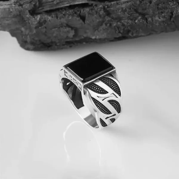 Fashion Silver Color Men Rings Square SImple Black Stone Rings Jewelry Party Gift